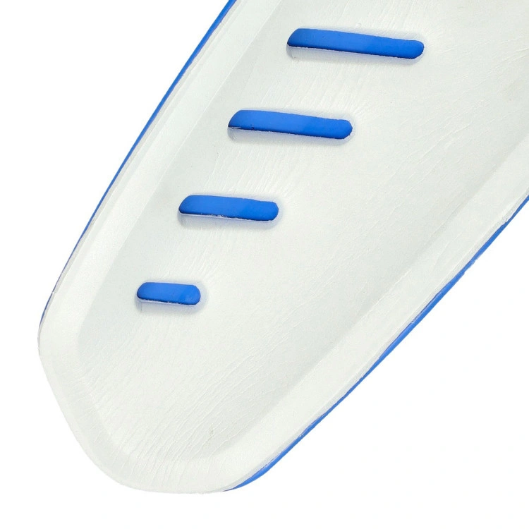 espinillera-puma-ultra-light-sleeve-azul-3