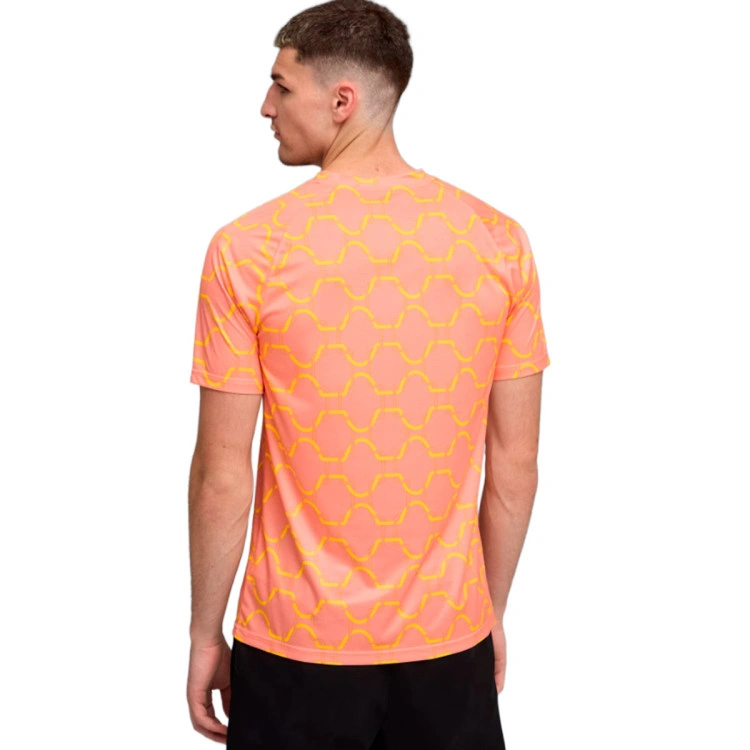 camiseta-puma-ac-milan-pre-match-2025-2026-pink-fruit-sunny-yellow-1