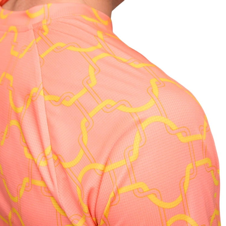 camiseta-puma-ac-milan-pre-match-2025-2026-pink-fruit-sunny-yellow-3