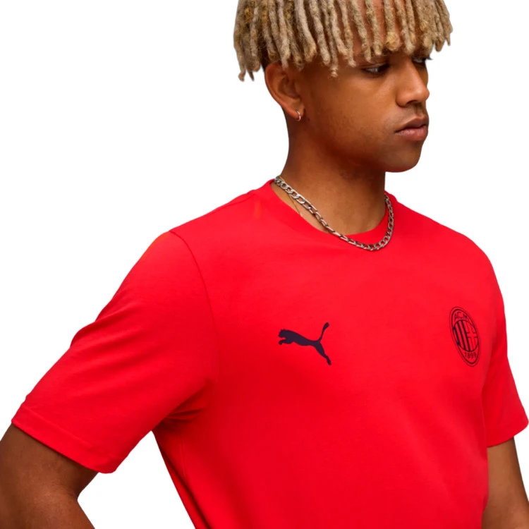 camiseta-puma-ac-milan-fanswear-2025-2026-for-all-time-red-black-2