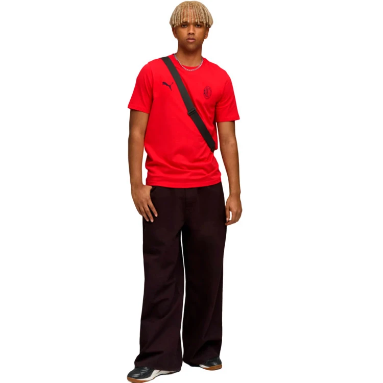 camiseta-puma-ac-milan-fanswear-2025-2026-for-all-time-red-black-4