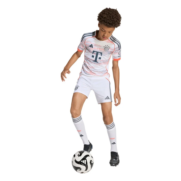 pantalon-corto-adidas-fc-bayern-segunda-equipacion-2025-2026-nino-white-4