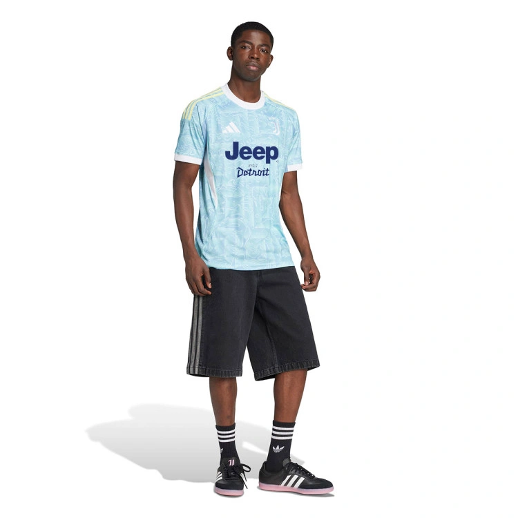 camiseta-adidas-juventus-segunda-equipacion-2025-2026-blue-3