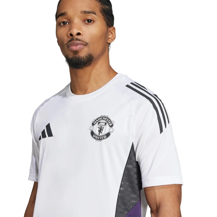 camiseta-adidas-manchester-united-training-2025-2026-white-aurora-plum-black-2