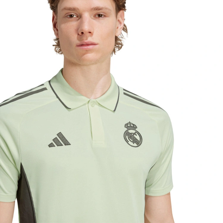 polo-adidas-real-madrid-presstravel-2025-2026-almost-lime-2