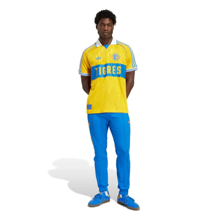 camiseta-adidas-tigres-edicion-especial-2025-2026-collegiate-gold-4