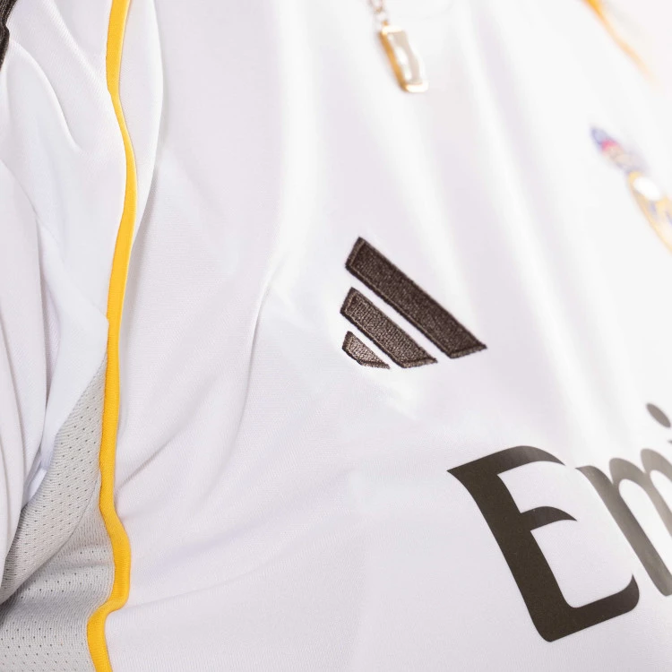 camiseta-adidas-real-madrid-primera-equipacion-2025-2026-mujer-white-3