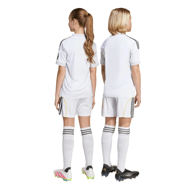 conjunto-adidas-real-madrid-primera-equipacion-2025-2026-nino-white-1