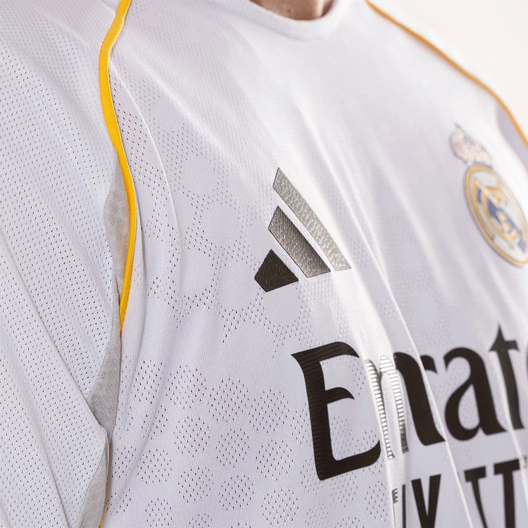 camiseta-adidas-real-madrid-primera-equipacion-authentic-2025-2026-white-5
