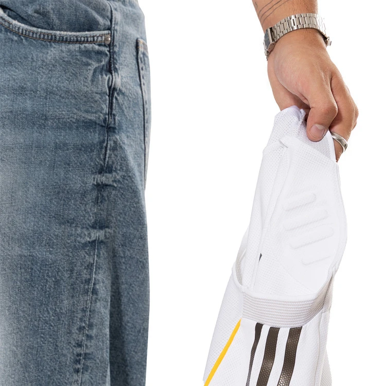 camiseta-adidas-real-madrid-primera-equipacion-authentic-2025-2026-white-6