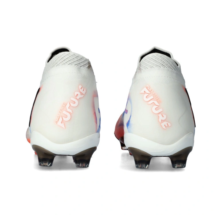 bota-puma-future-8-ultimate-ag-mujer-white-black-glowing-red-4