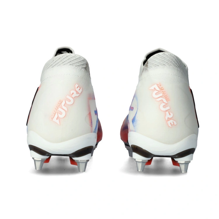 bota-puma-future-8-ultimate-mxsg-white-black-glowing-red-4