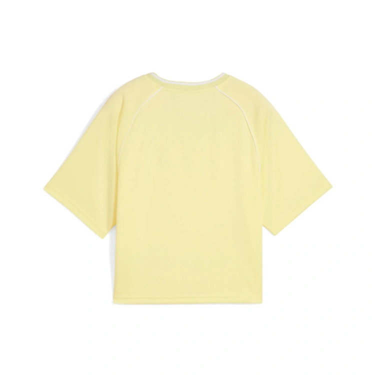 camiseta-puma-essentials-relaxed-cropped-football-jersey-mujer-gold-moon-4