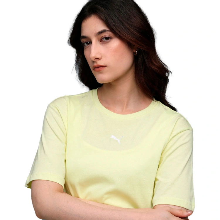 camiseta-puma-essentials-relaxed-mujer-gold-moon-2