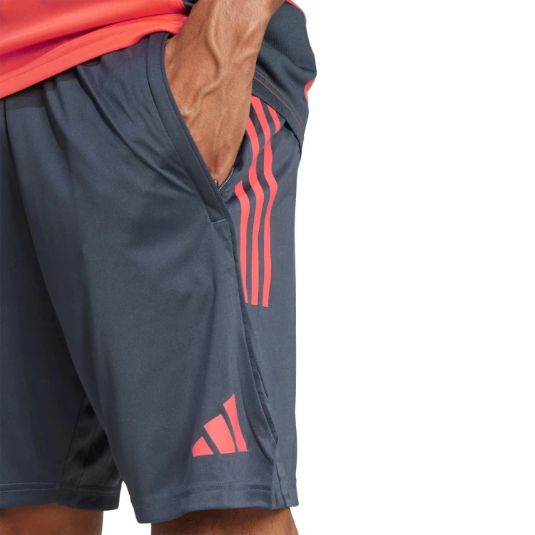 pantalon-corto-adidas-fc-bayern-training-2025-2026-bold-onix-3