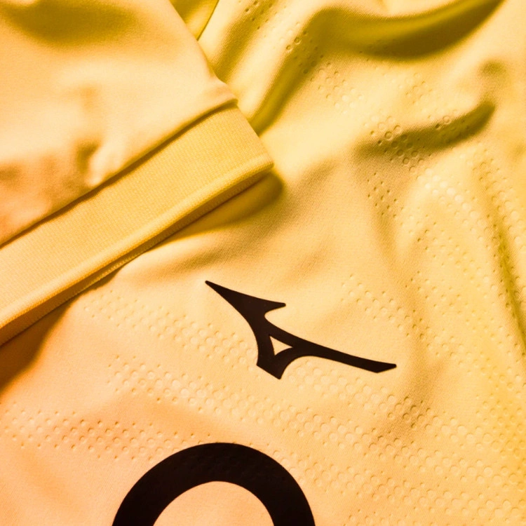 camiseta-mizuno-as-monaco-tercera-equipacion-2025-2026-wax-yellow-4