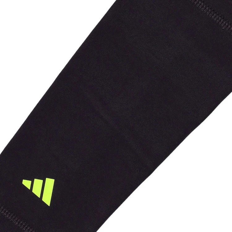 espinillera-adidas-tiro-sg-league-amarillo-4