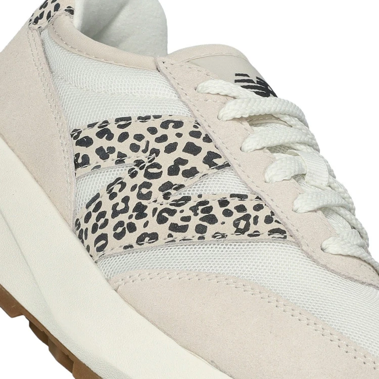 zapatilla-new-balance-370-beige-7