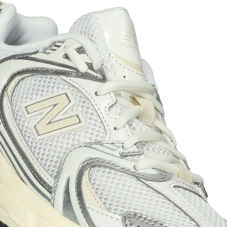 zapatilla-new-balance-530-plata-7
