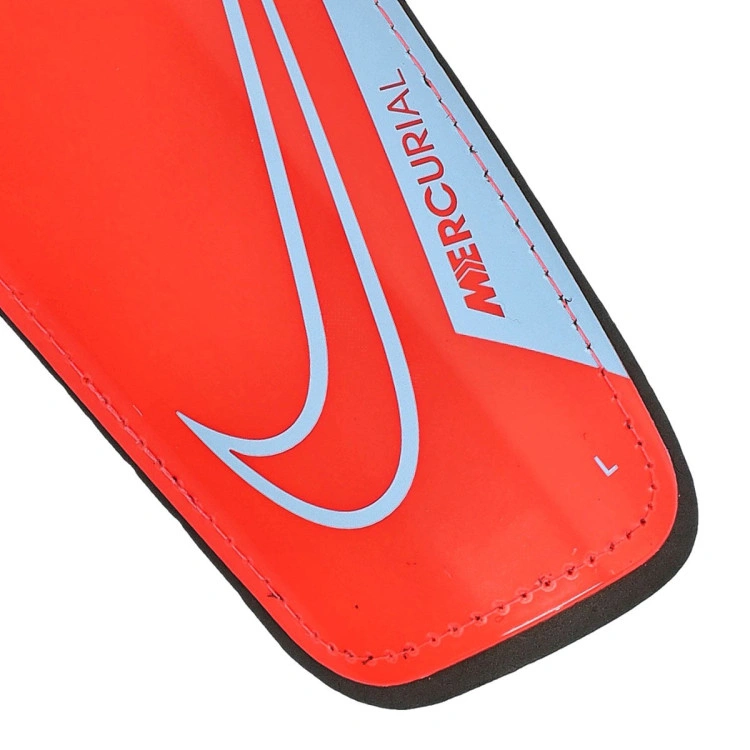 espinillera-nike-mercurial-hardshell-granate-2