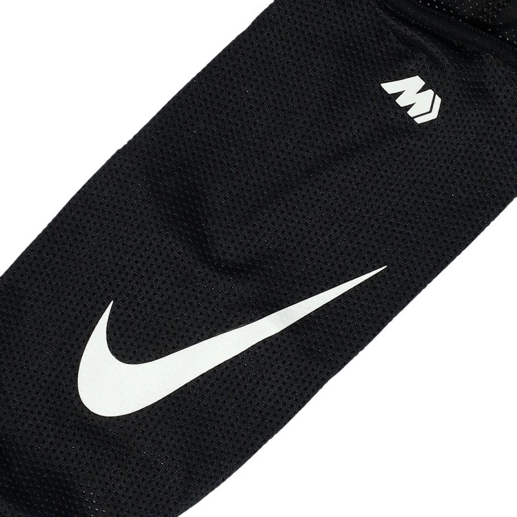 espinillera-nike-mercurial-lite-granate-4