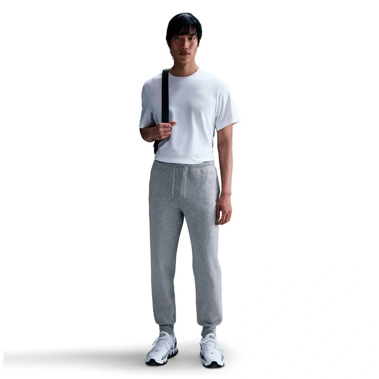 pantalon-largo-nike-club-grey-heather-smoke-grey-white-3