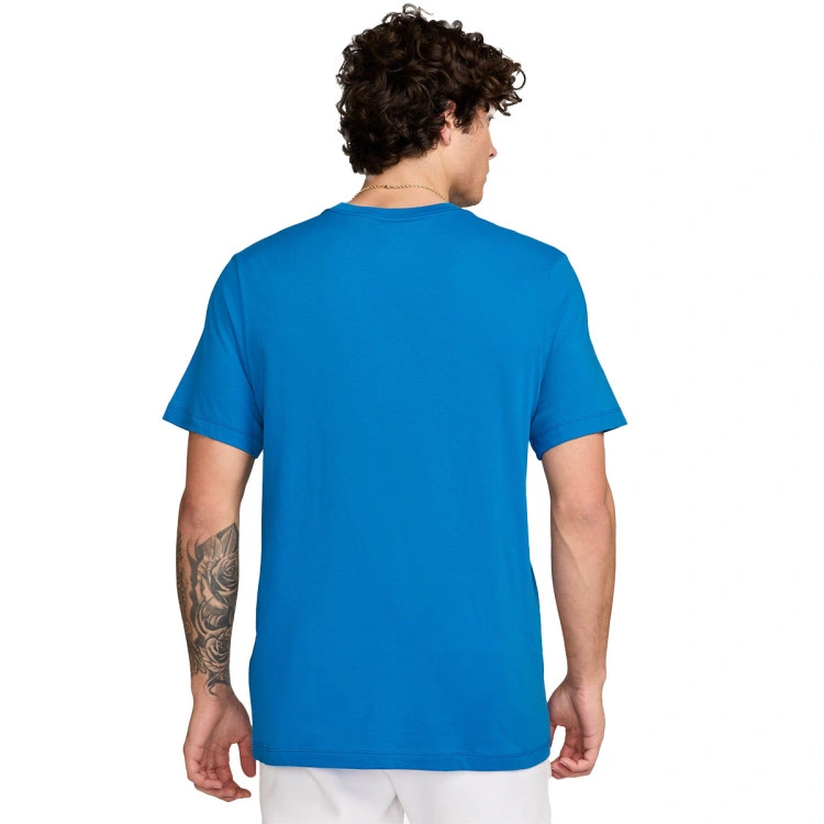 camiseta-nike-sportswear-icon-futura-lt-photo-blue-1