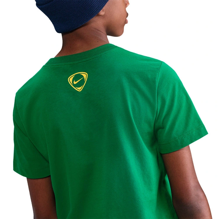 camiseta-nike-sportswear-total-90-nino-pine-green-3