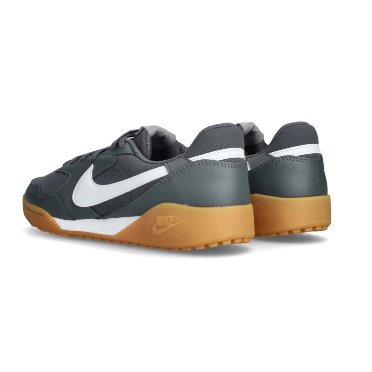 zapatilla-nike-terra-manta-gris-5