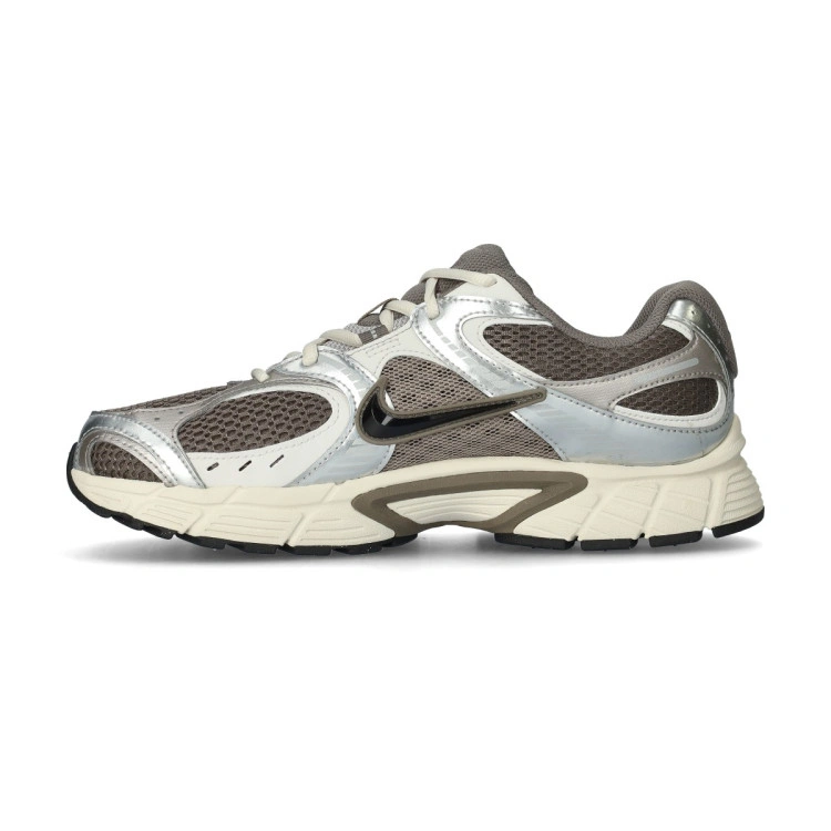 zapatilla-nike-v5-beige-2