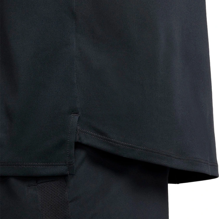 camiseta-nike-stride-black-reflective-silv-4