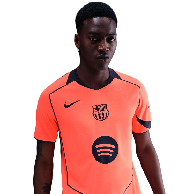 camiseta-nike-fc-barcelona-tercera-equipacion-2025-2026-bright-mango-2