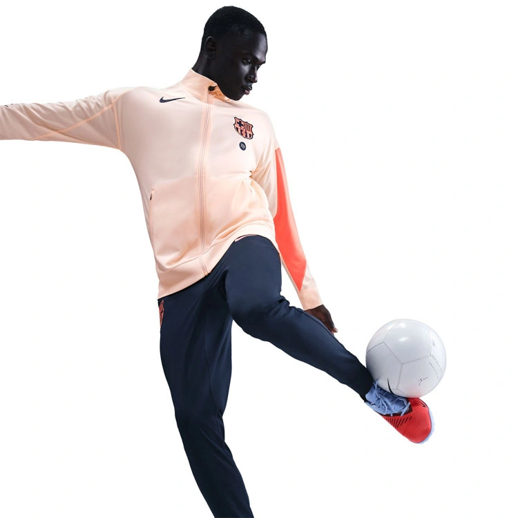 chandal-nike-fc-barcelona-training-2025-2026-crimson-tint-midnight-navy-bright-mango-midni-5