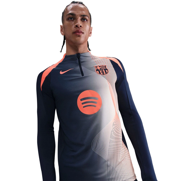 sudadera-nike-fc-barcelona-pre-match-2025-2026-midnight-navy-bright-mango-2