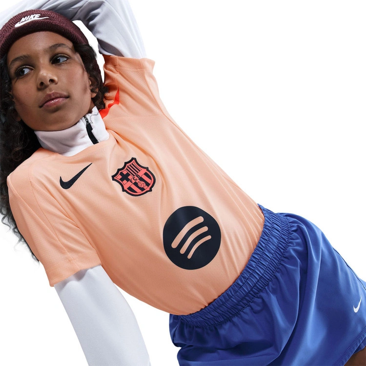 camiseta-nike-fc-barcelona-training-2025-2026-nino-crimson-tint-bright-mango-midnight-navy-3