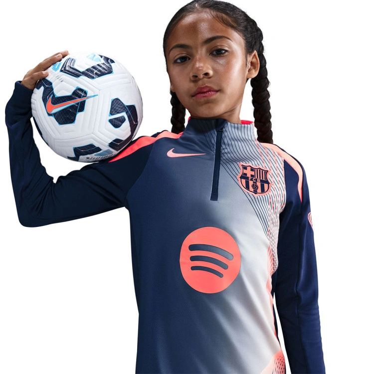 sudadera-nike-fc-barcelona-pre-match-2025-2026-nino-midnight-navy-bright-mango-2