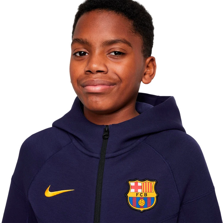 chaqueta-nike-fc-barcelona-fanswear-2025-2026-nino-imperial-purple-midwest-gold-full-sponsor-2