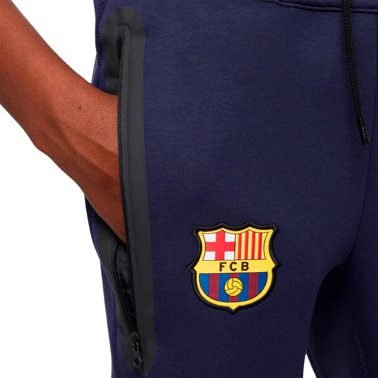 pantalon-largo-nike-fc-barcelona-fanswear-2025-2026-nino-imperial-purple-midwest-gold-no-sponsor-2