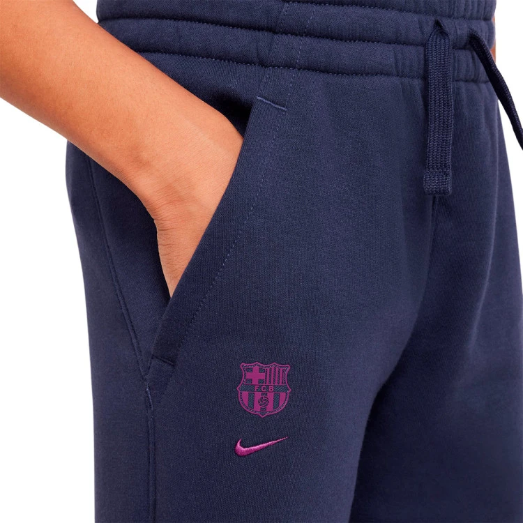 pantalon-largo-nike-fc-barcelona-fanswear-2025-2026-nino-imperial-purple-bright-grape-no-sponsor-2