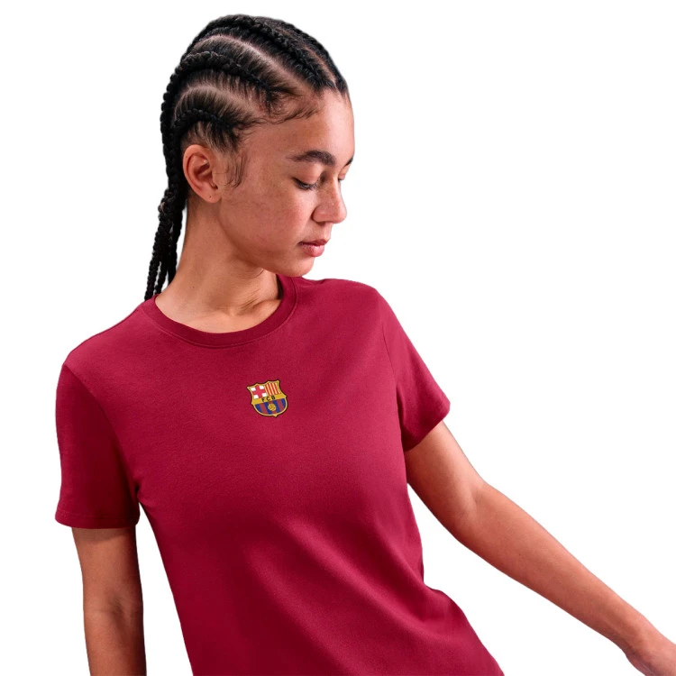 camiseta-nike-fc-barcelona-fanswear-2025-2026-mujer-noble-red-2