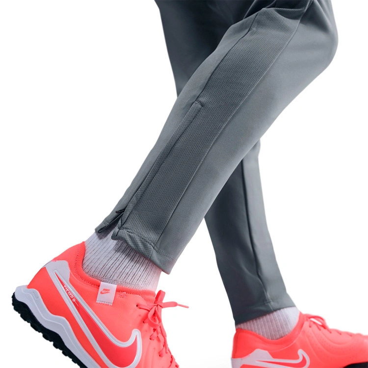 pantalon-largo-nike-academy-25-cool-grey-cool-grey-bright-crimson-5