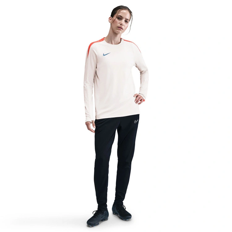 sudadera-nike-strike-mujer-chalk-turf-orange-smokey-blue-5