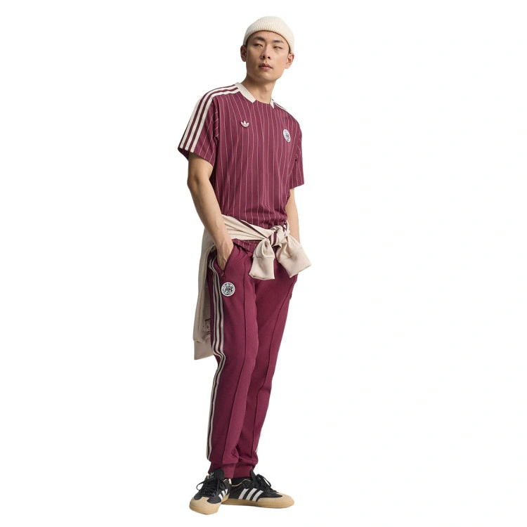 camiseta-adidas-ajax-fanswear-2025-2026-victory-crimson-7