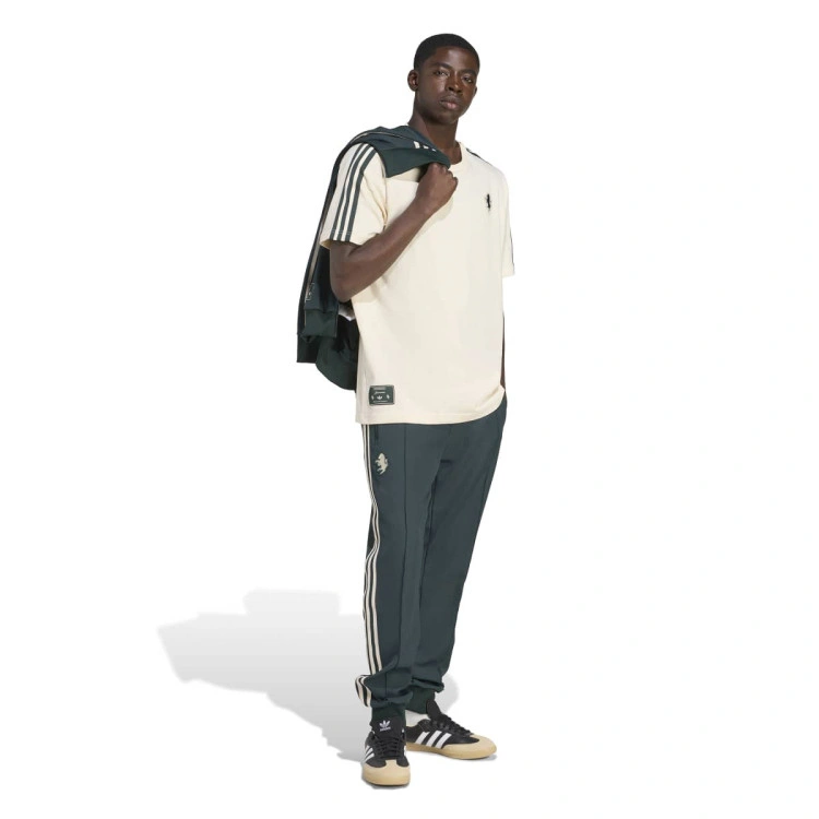 camiseta-adidas-juventus-icons-fanswear-2025-2026-ecru-tint-4