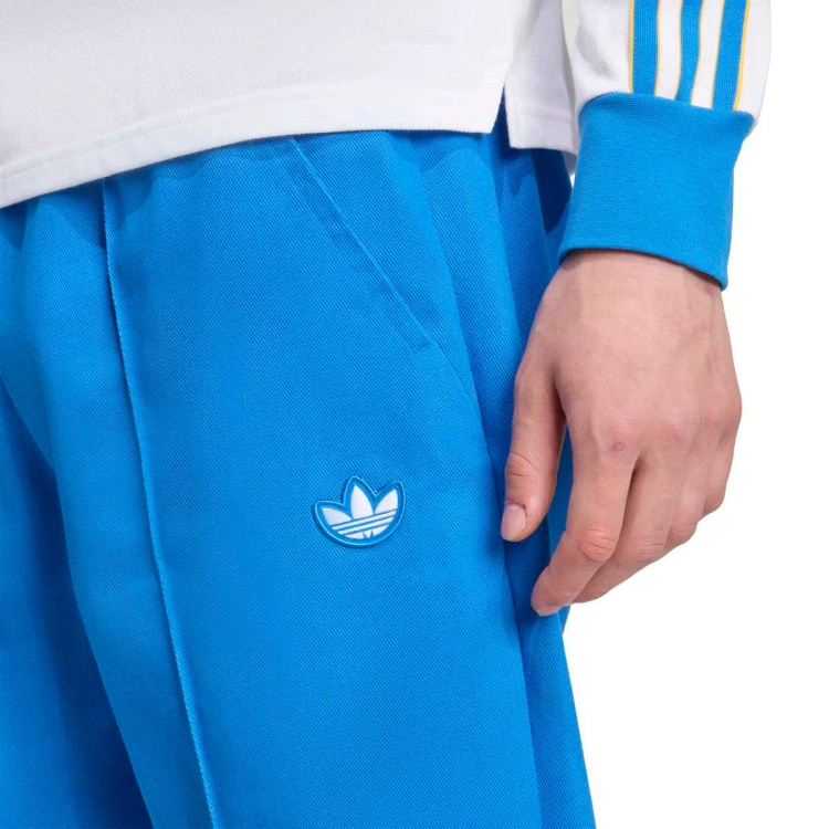 pantalon-largo-adidas-real-madrid-fanswear-2025-2026-bluebird-white-3