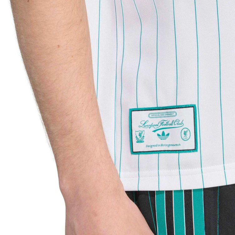 camiseta-adidas-liverpool-fc-icons-fanswear-2025-2026-white-sea-green-4