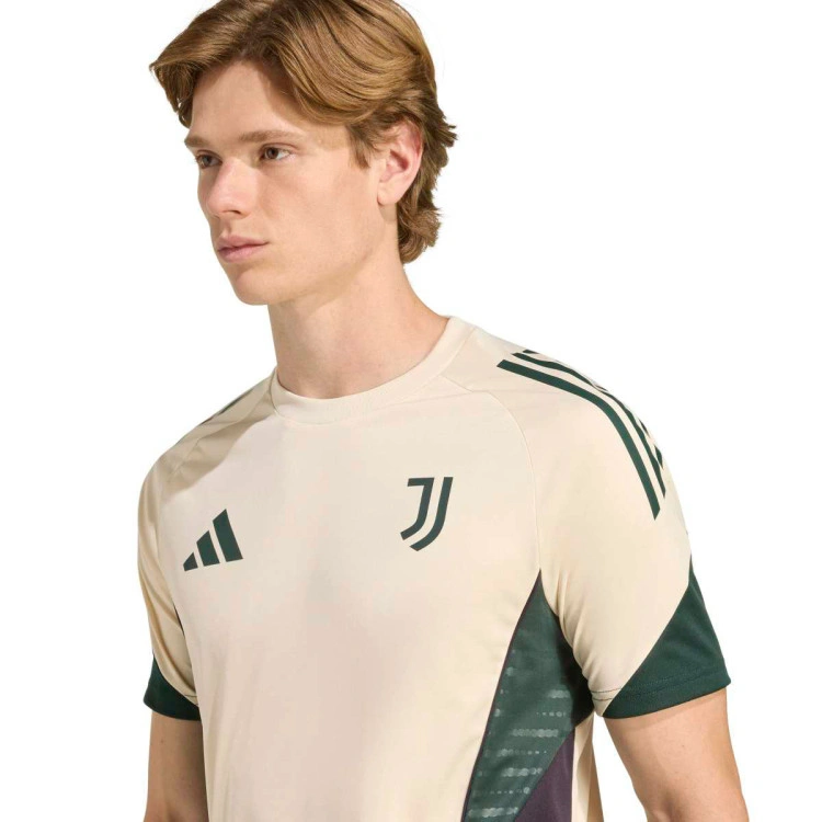 camiseta-adidas-juventus-training-2025-2026-ecru-tint-3