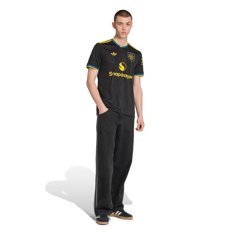 camiseta-adidas-manchester-united-tercera-equipacion-2025-2026-black-4