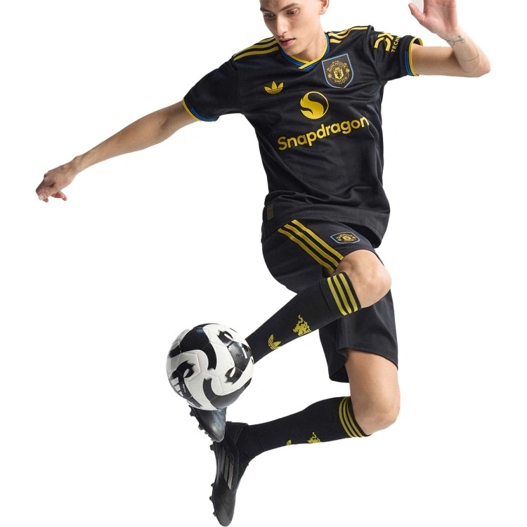camiseta-adidas-manchester-united-tercera-equipacion-authentic-2025-2026-black-5