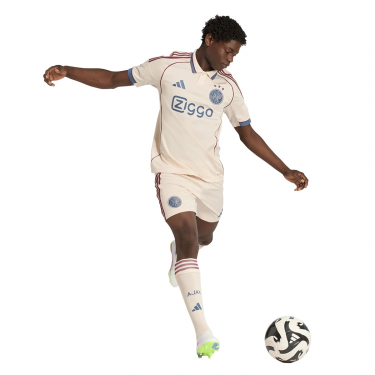 camiseta-adidas-ajax-tercera-equipacion-2025-2026-halo-ivory-4
